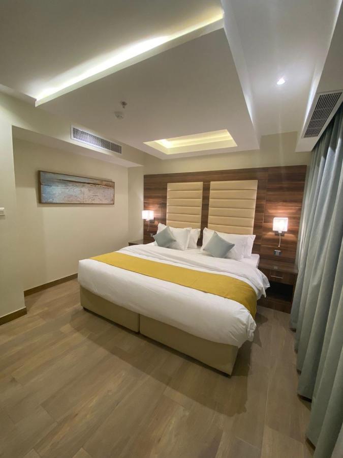 Moments Hotel Jeddah Exterior photo